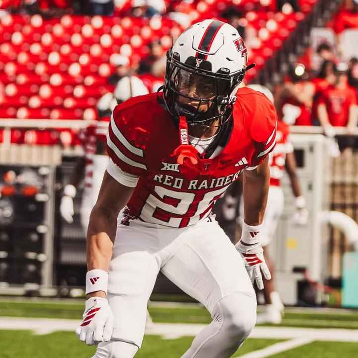Deante Lindsay