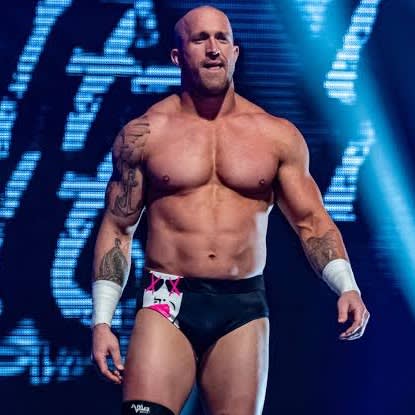 Mike Bennett