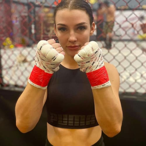 Lydia Warren