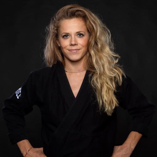 Julia Dorny