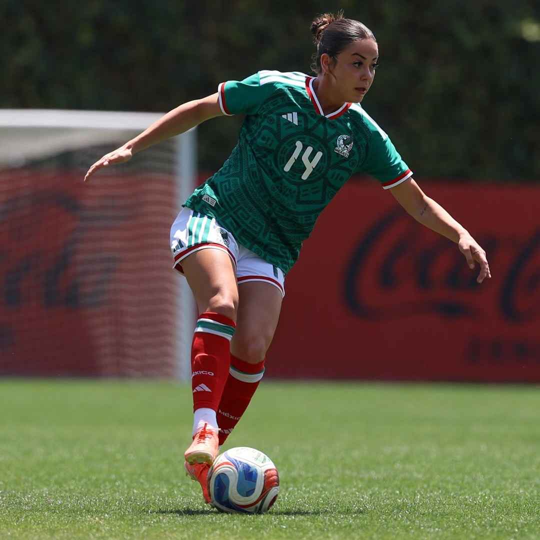 Allison Veloz