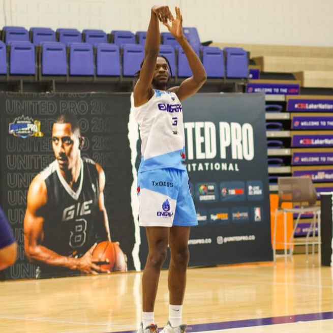 Brandon Thompson