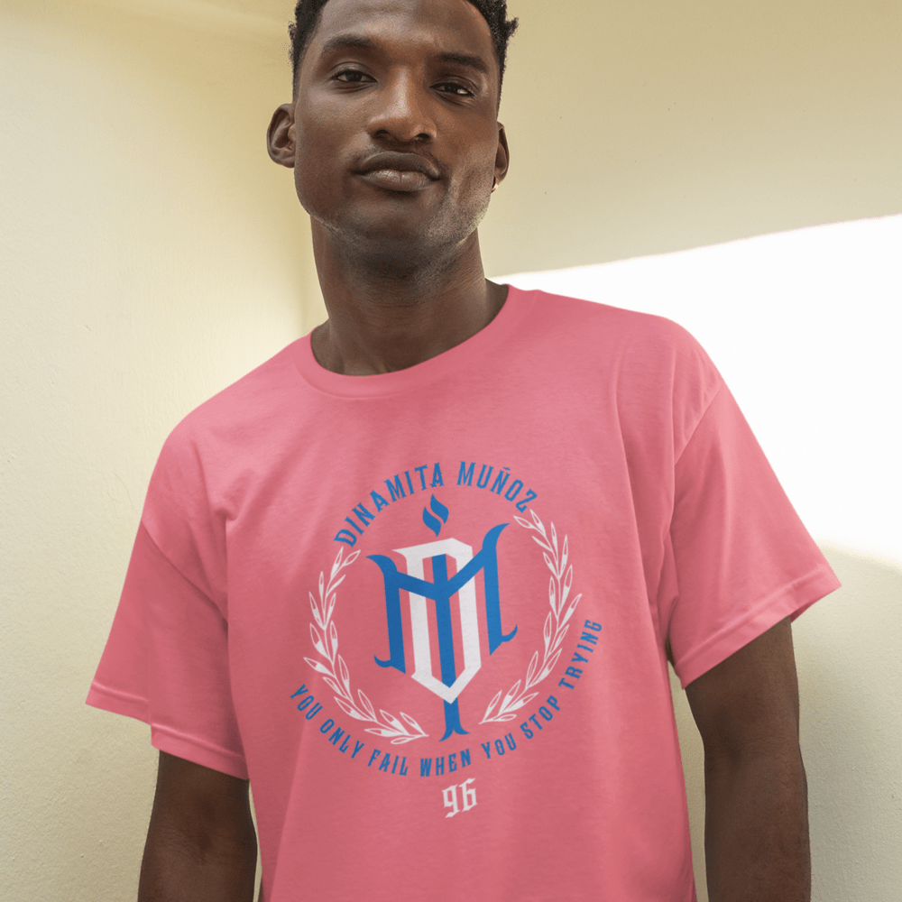 Fernanda  DINAMITA Muñoz T-Shirt