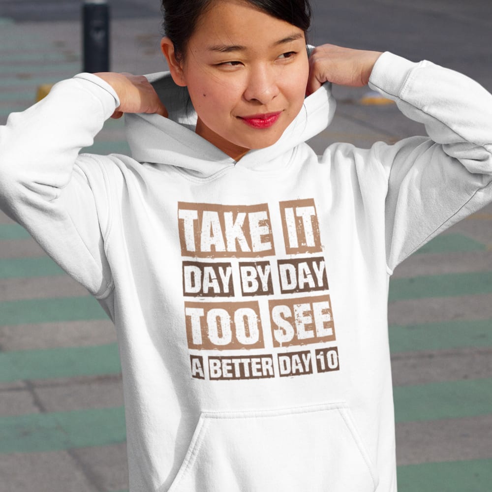 Never give up  by Shawndarius Cowart Women's Hoodie
