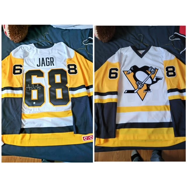 Autographed Jaromir Jagr Pittsburgh Penguins CCM PRO Jersey