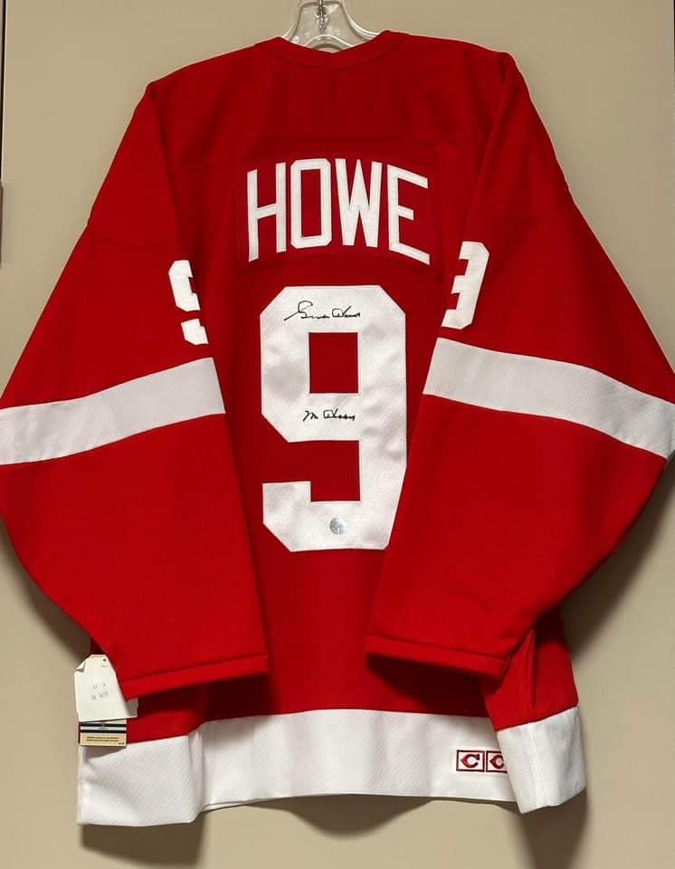 Autographed Gordie Howe Detroit Red Wings Jersey (1x Inscribed)