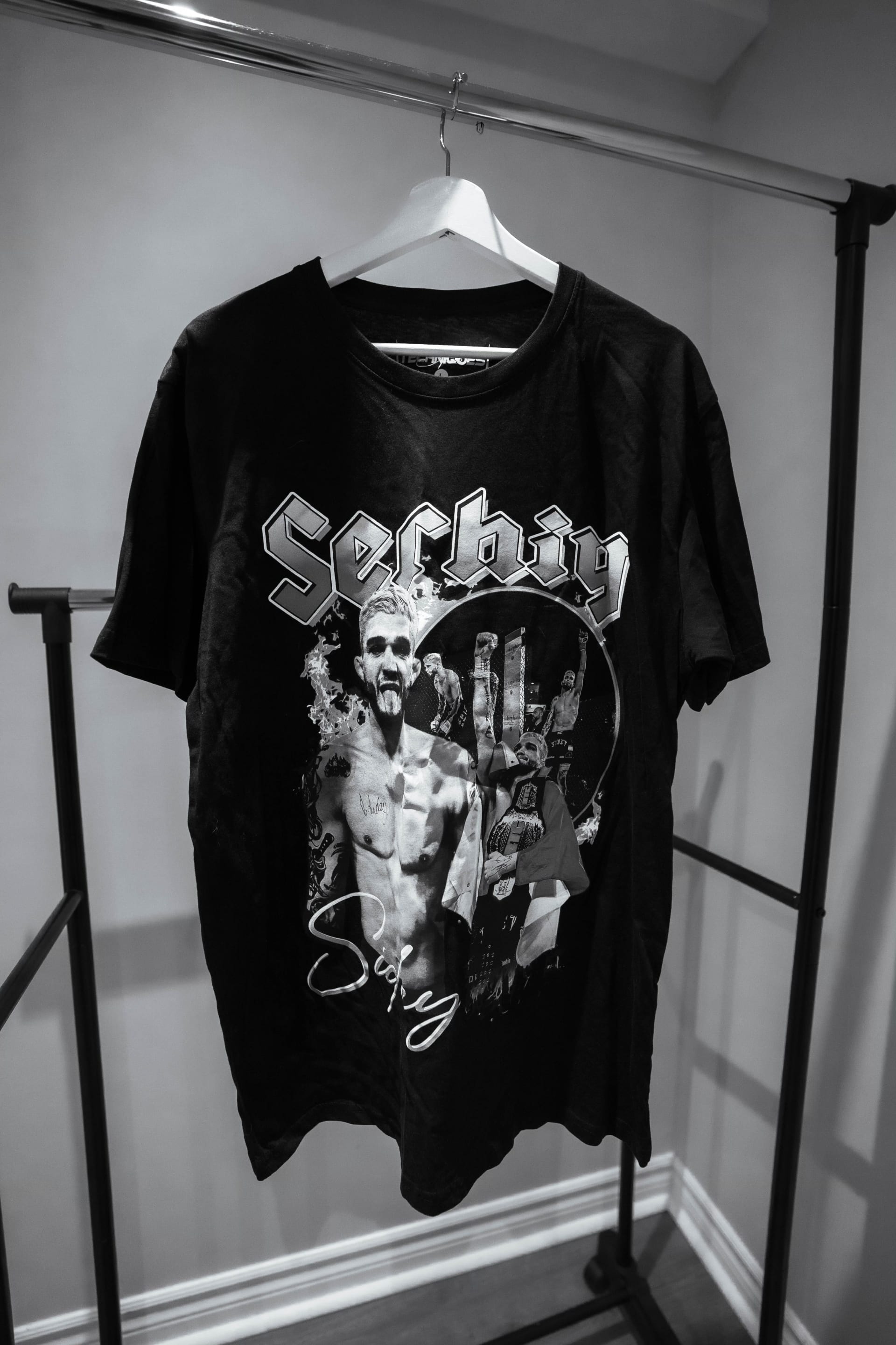 Serhiy Sidey's Signed Fight-Worn Gear