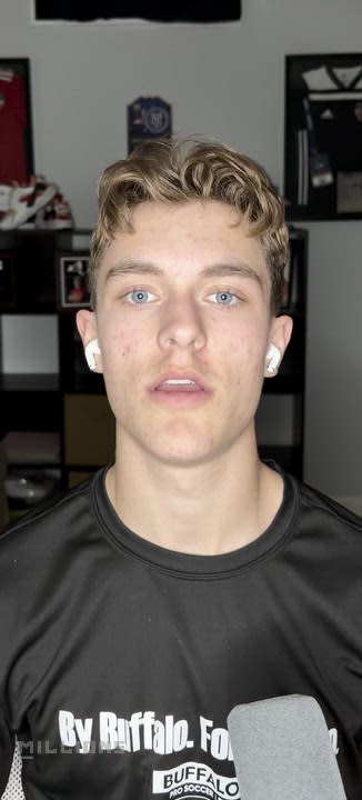 Declan Sengbusch