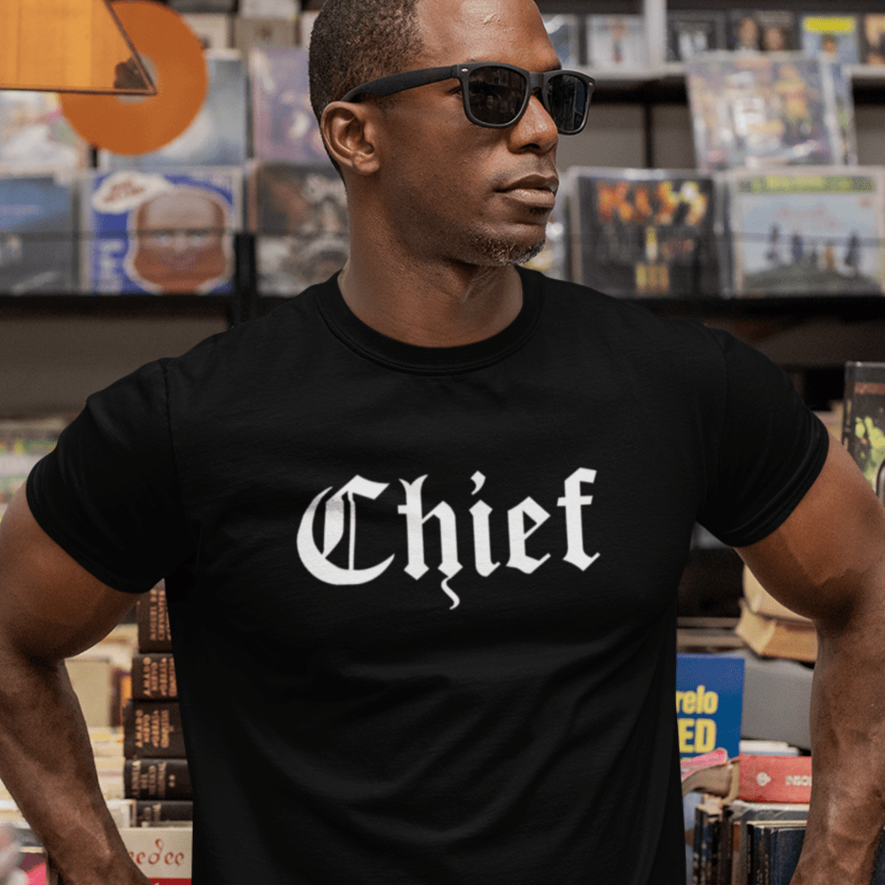  David Njoku "Chief" by MAWI Men's T-Shirt. White Logo