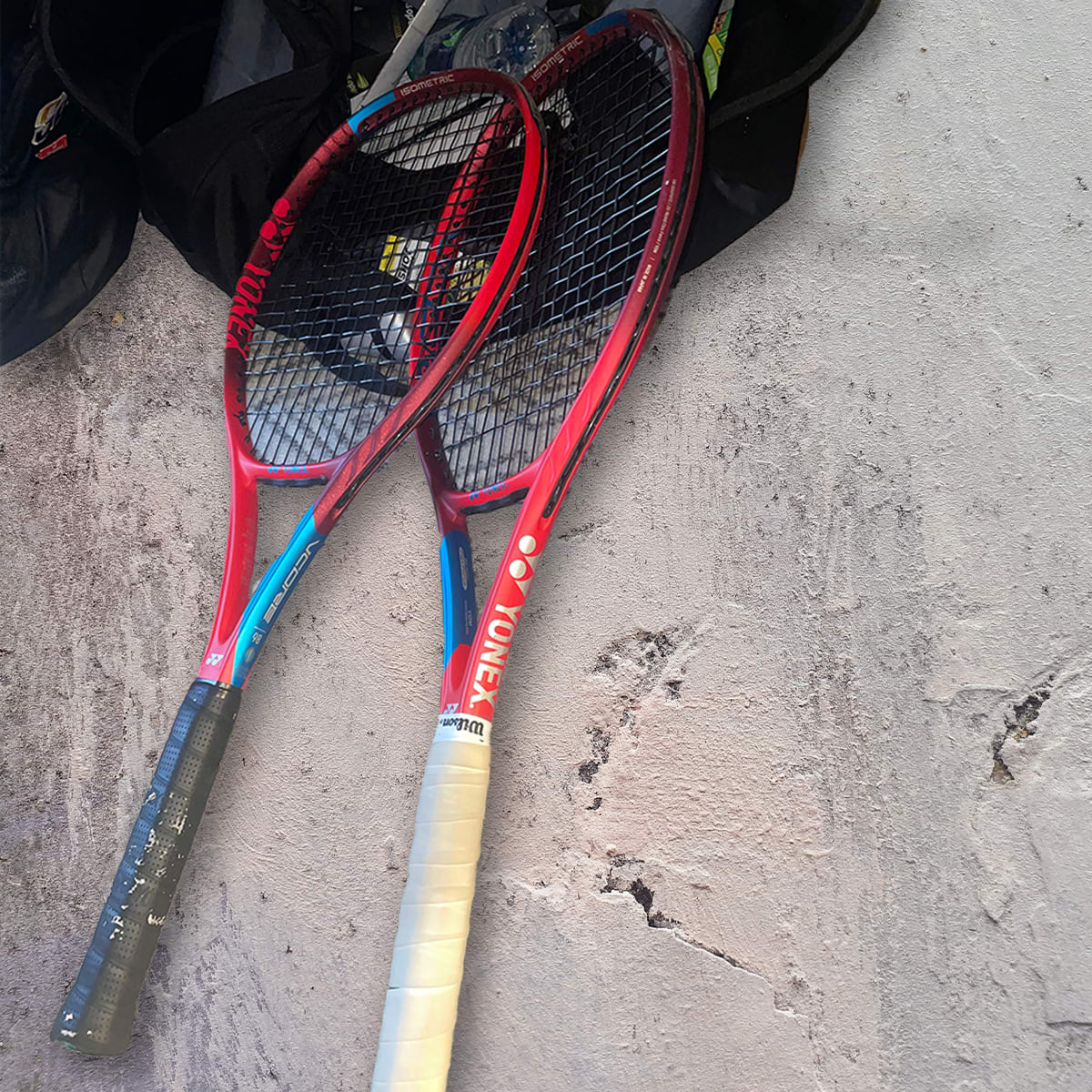 Exclusive Game-Used Tennis Racquets, Olivia Elliott 